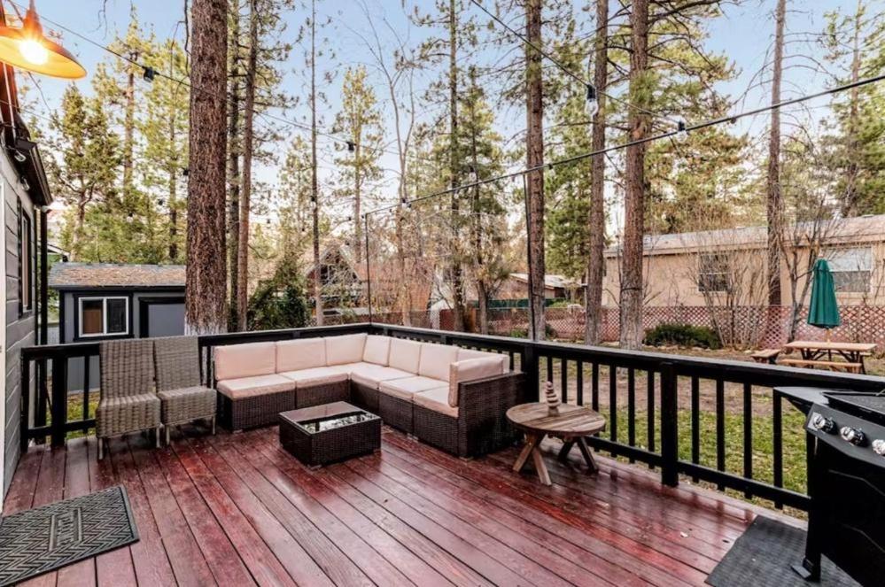 PINECONE ESCAPE - Close to Lake and Slopes - Housity