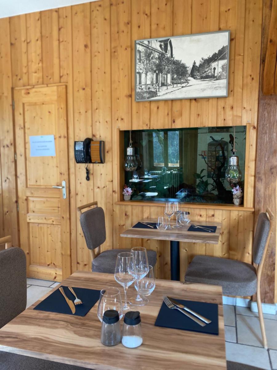 Hôtel Restaurant des Lacs - Housity