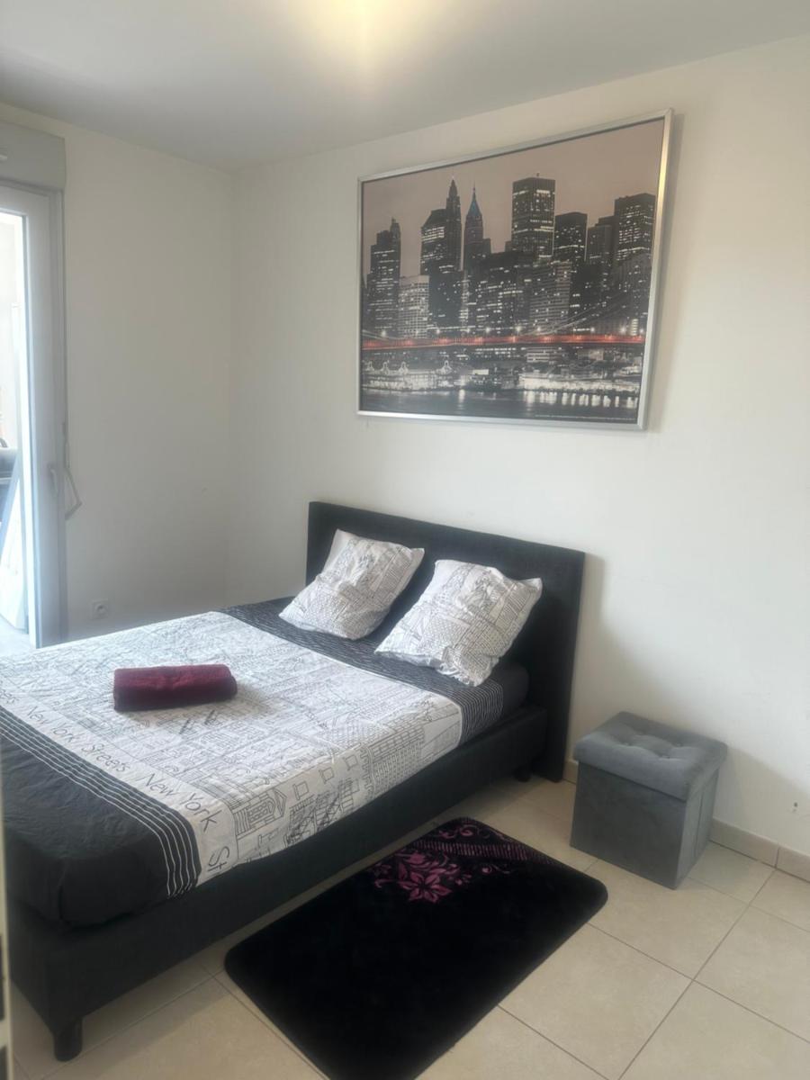 Chambre confortable dans appartement neuf chez l habitant - Housity