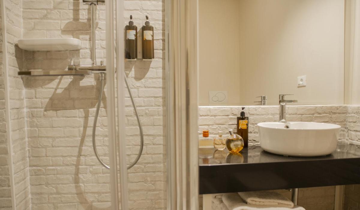 room Select Via Veneto - Housity