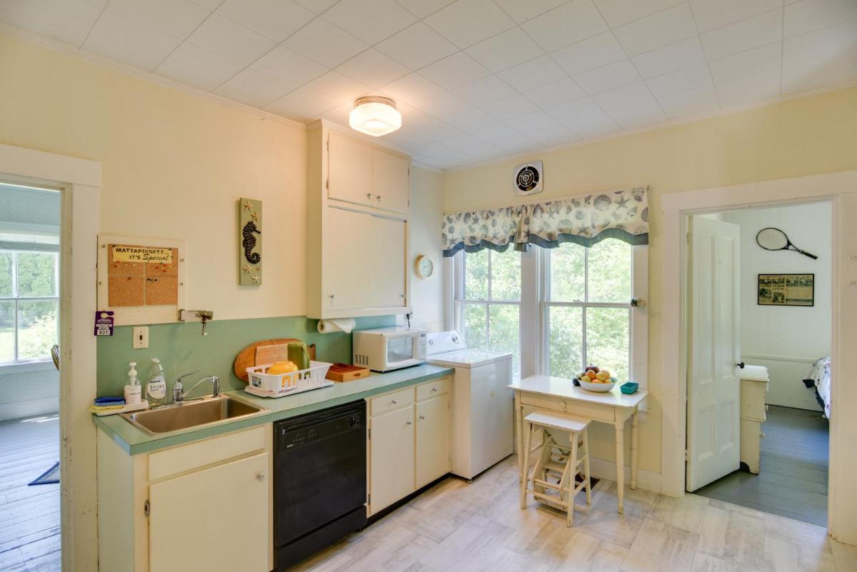 Mattapoisett Home on 7 Acres with Private Beach! - Housity
