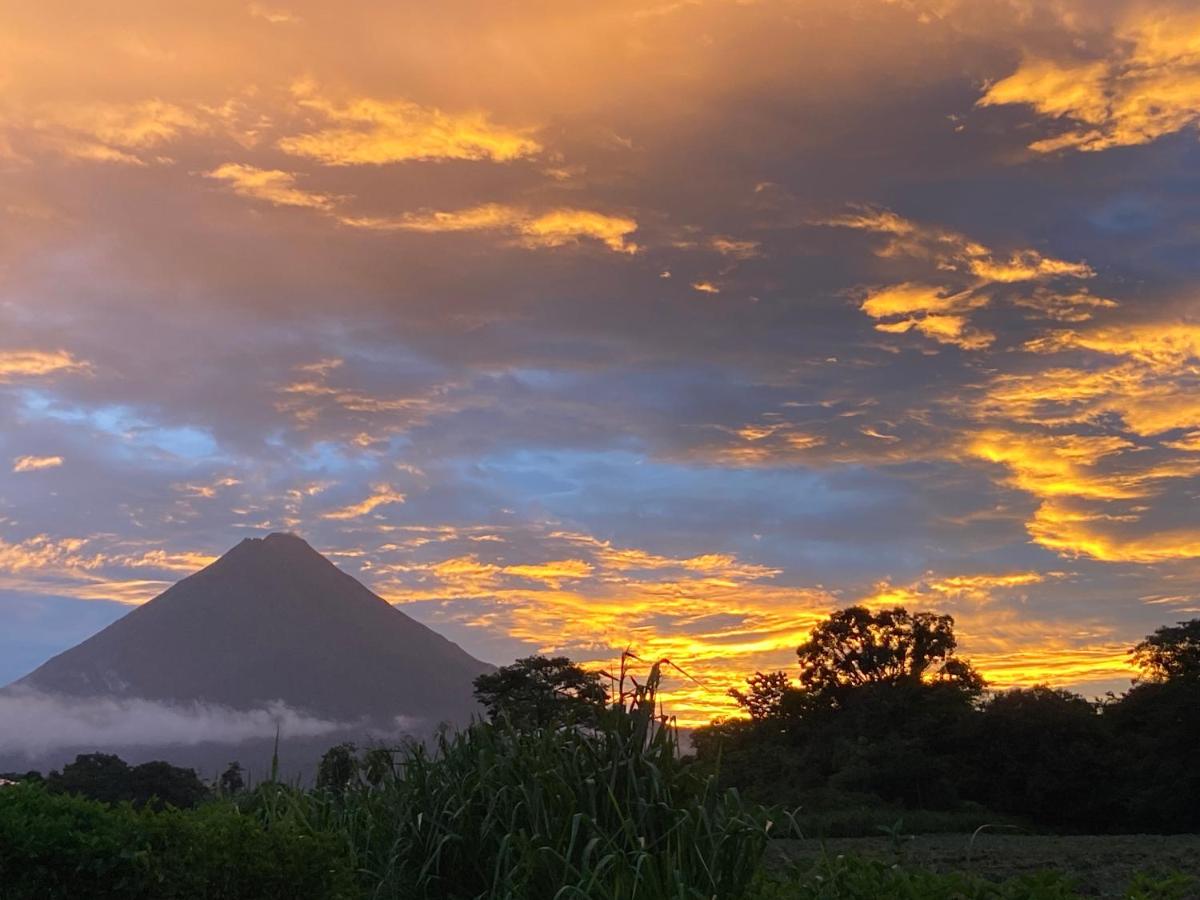 La fortuna cabañas Kwepal vista al volcan Arenal - Hizvo