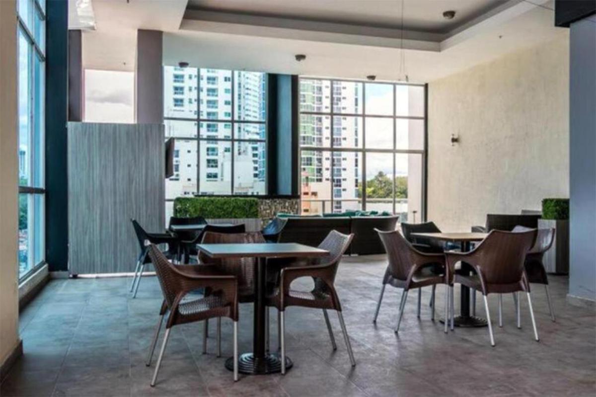 Suitetrails - QuartierHomeSuites Diaphanous