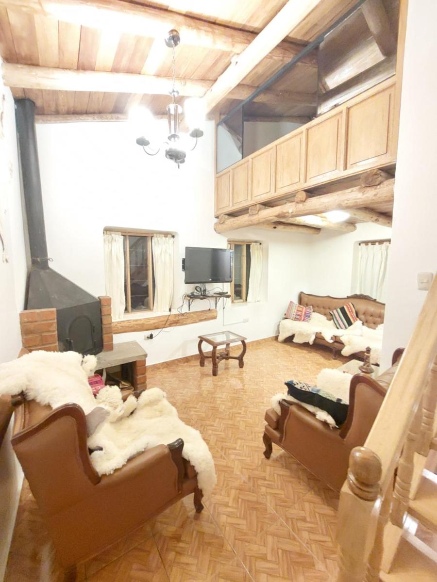 Bungalow Arkupunkuwasi vista a montañas - Housity