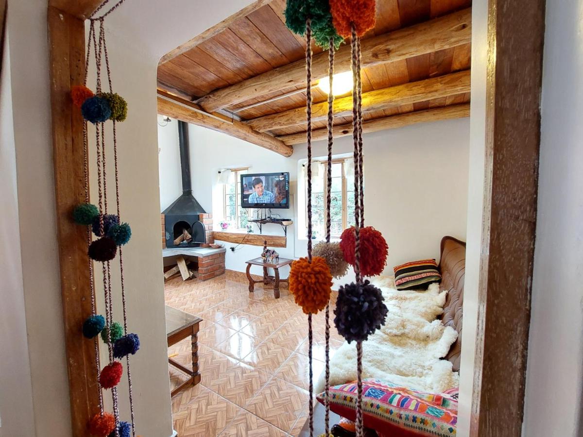 Bungalow Arkupunkuwasi vista a montañas - Housity