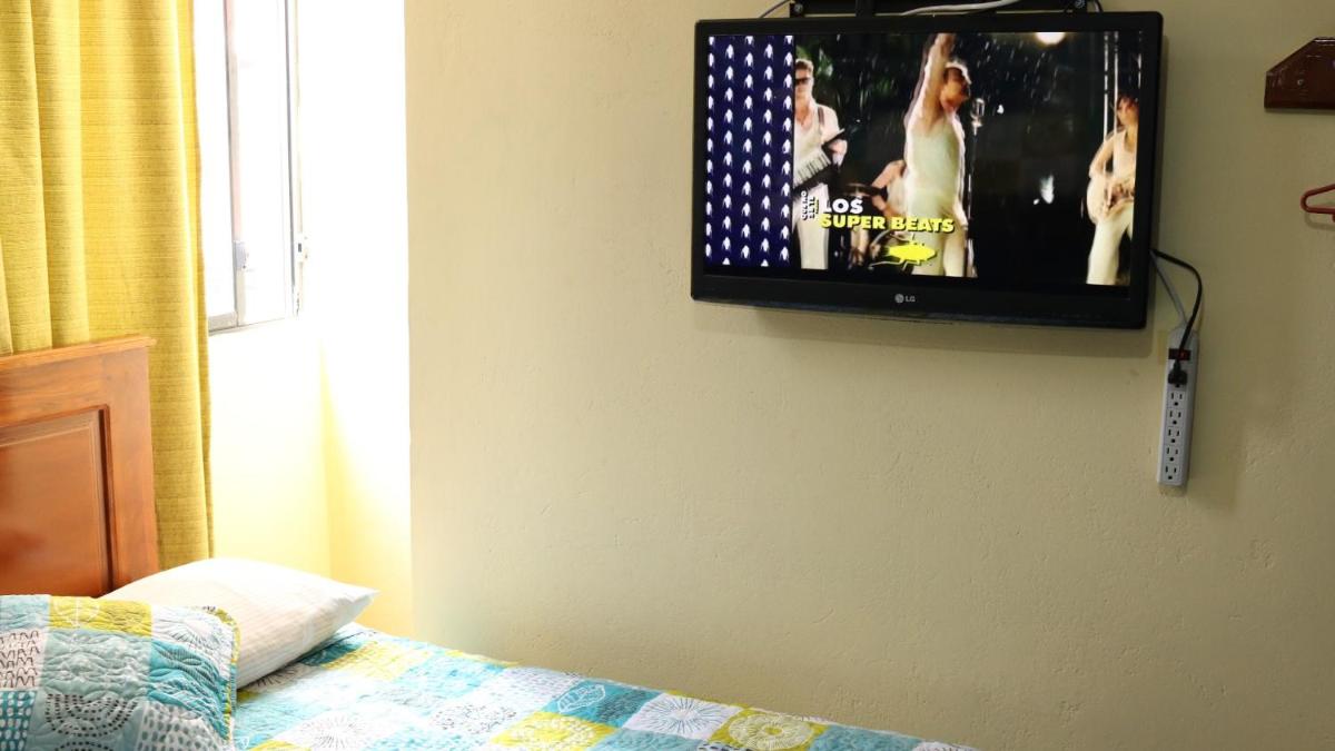 Hostal Casa Montoya - Housity