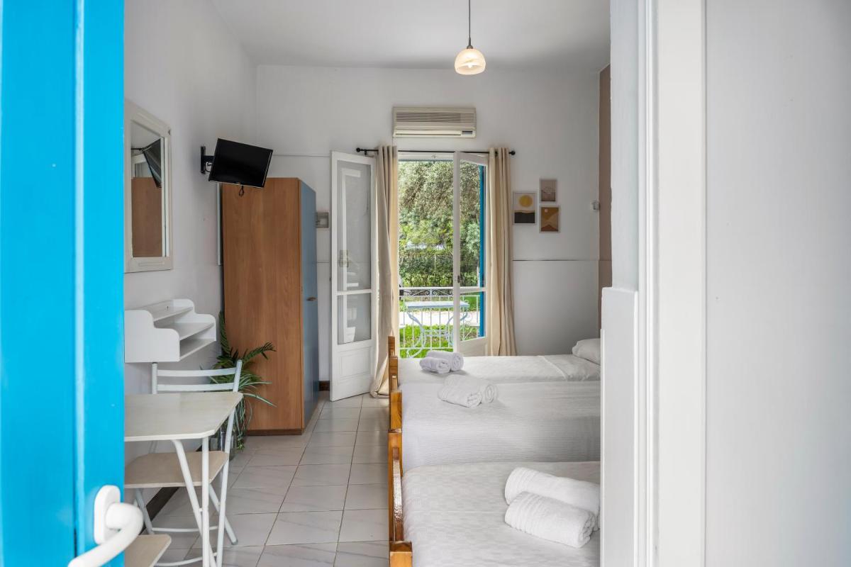 Oceanis Rooms - Housity