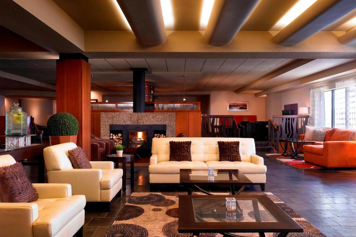 Wyndham Denver Tech Center - Housity