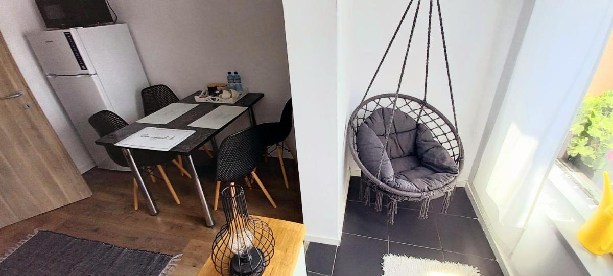 33' Coquette Apartament - Housity