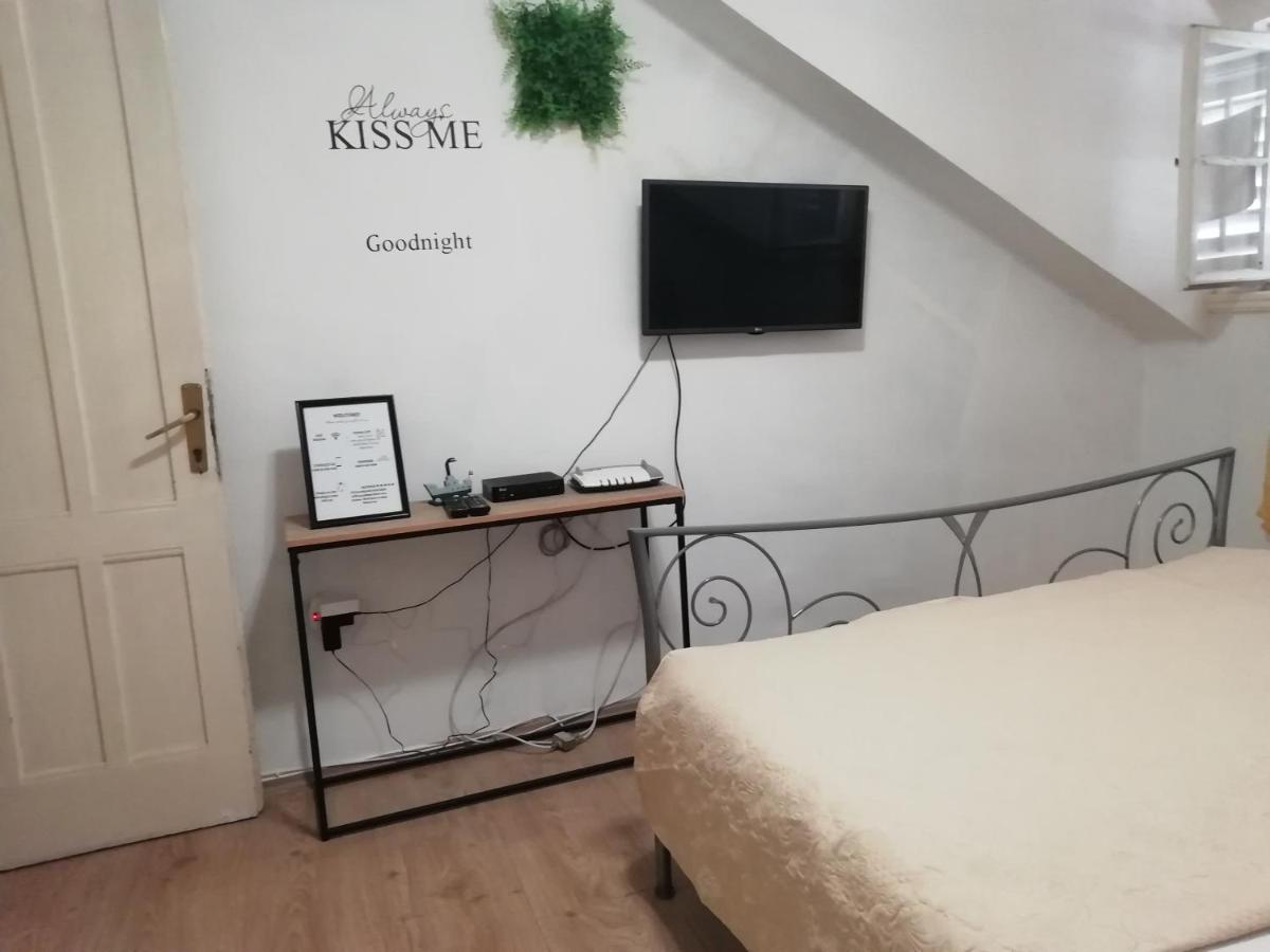 Bačvice Beach Experience - Housity
