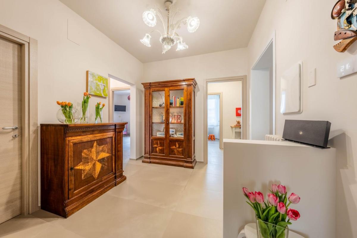 Dea Suite Room - Housity