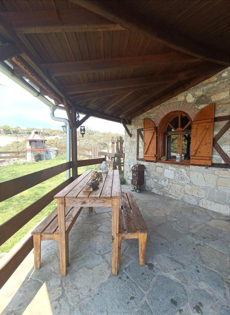 Mountain House Kastro - Housity