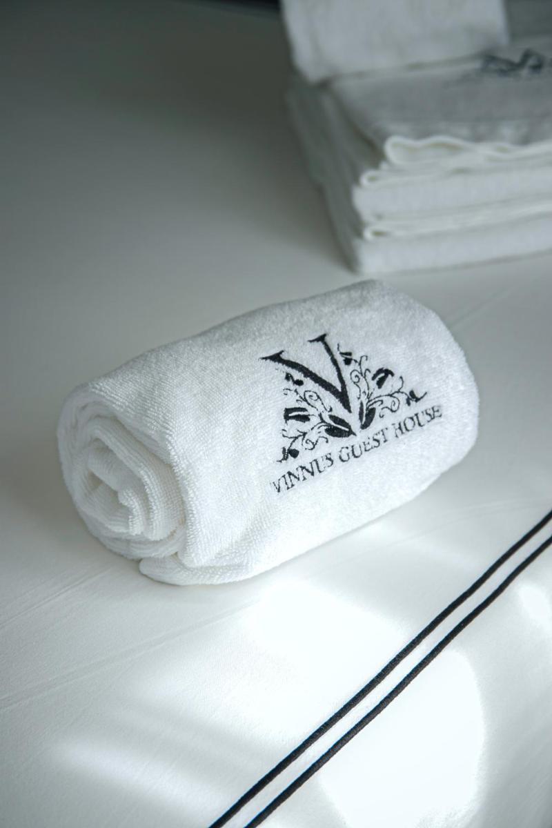Vinnus Guesthouse - Housity