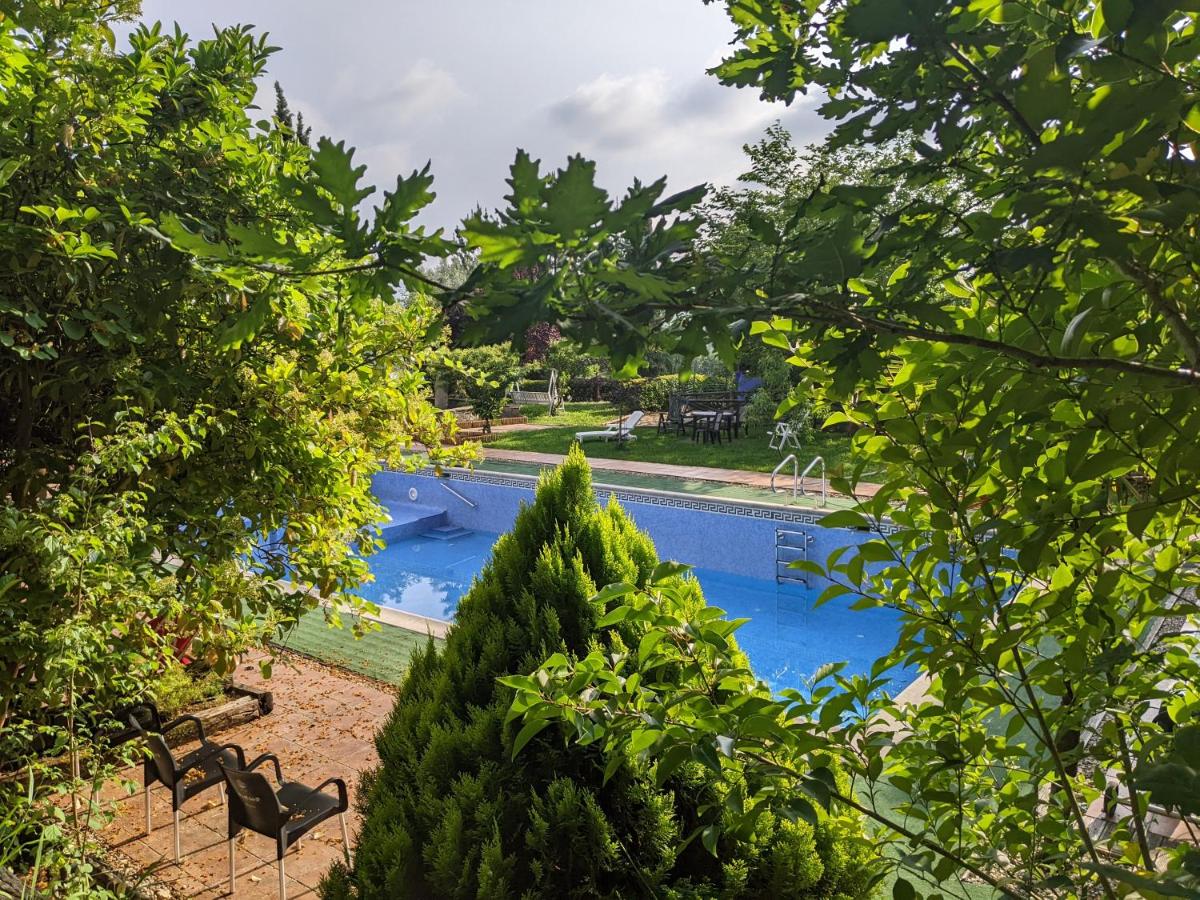 Casa Rural Bilbao Caserio Gondra Alquiler Habitaciones - Housity