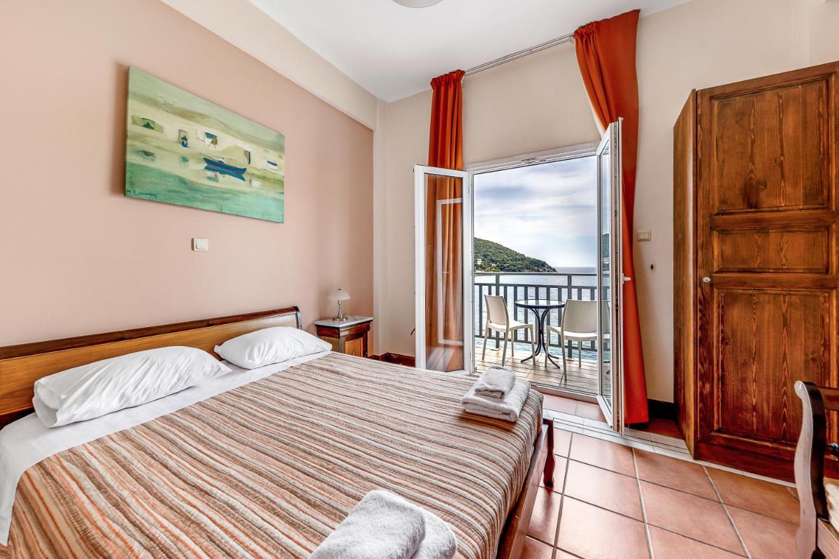 Golden View - Housity