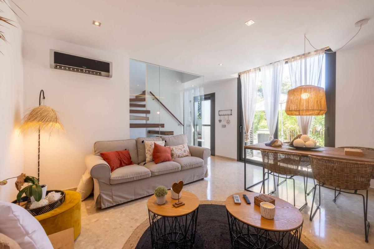 Sestany 5 - La Savina House - Housity