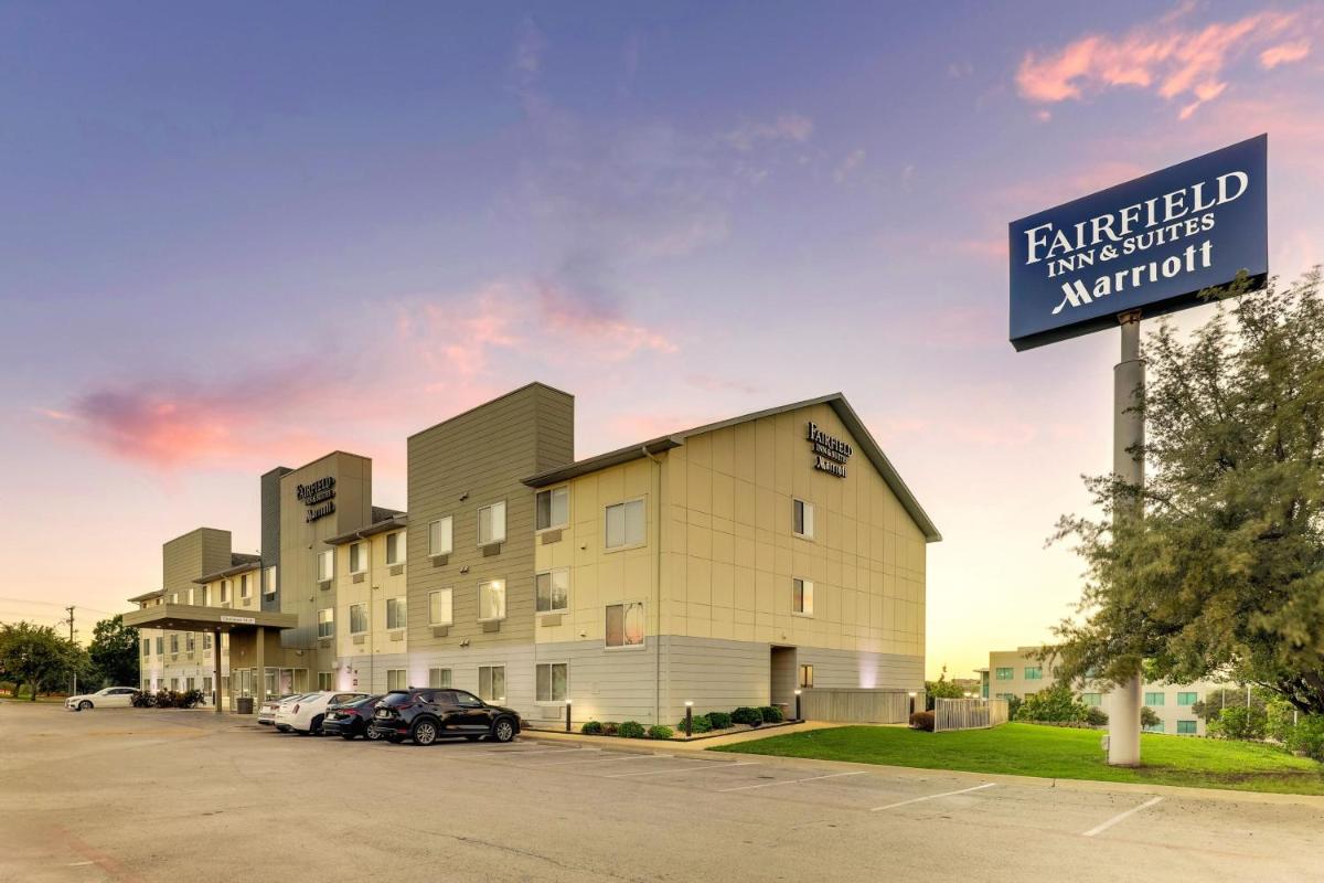 Suitetrails - Fairfield Inn & Suites by Marriott Fort Worth I-30 West Near NAS JRB