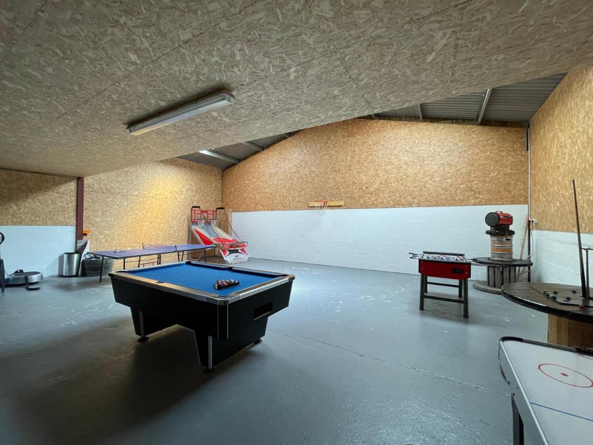 AC/DC Glamping - Housity