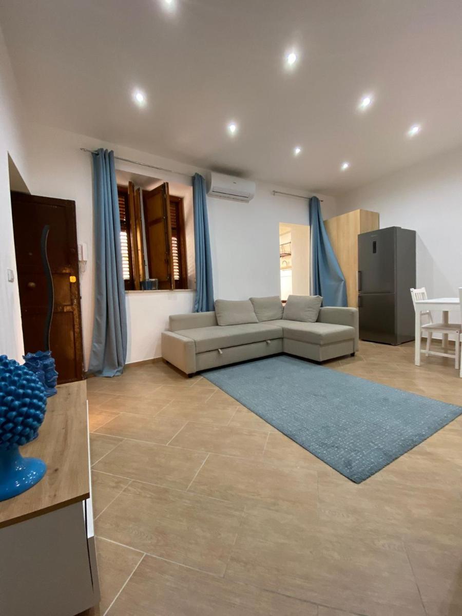 Marechiaro Apartments - Housity