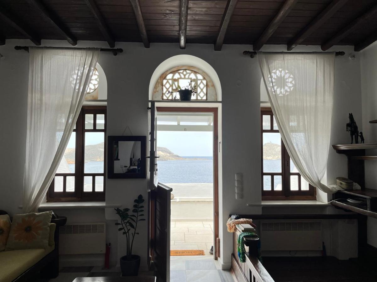 Planitis Lighthouse View - Housity