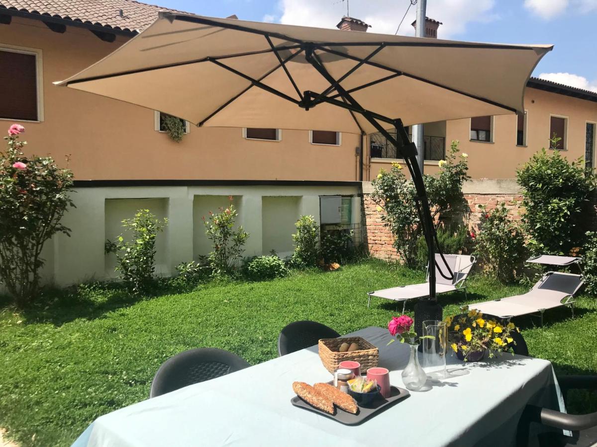 Le Aromatiche, appartamento in cascina con giardino - Housity