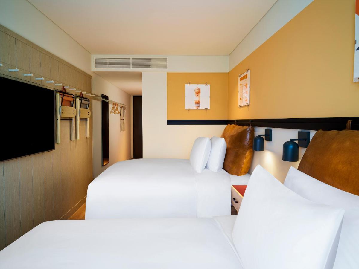 Moxy Seoul Myeongdong - Housity