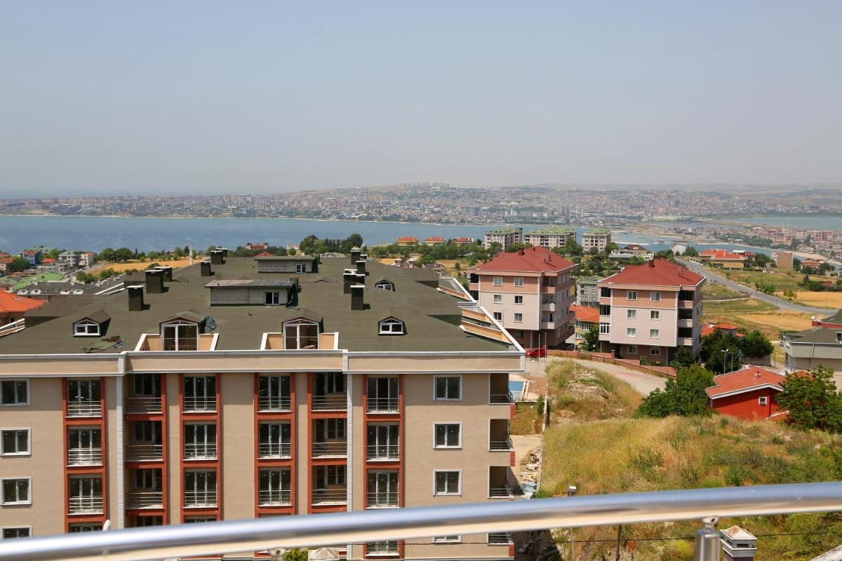 Memory Suites - Housity