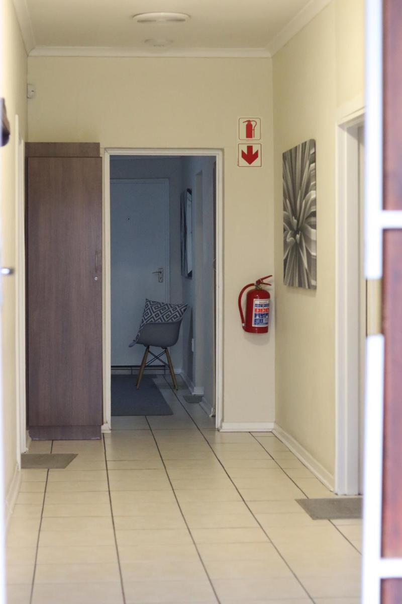 27 on Gunn Street - Housity