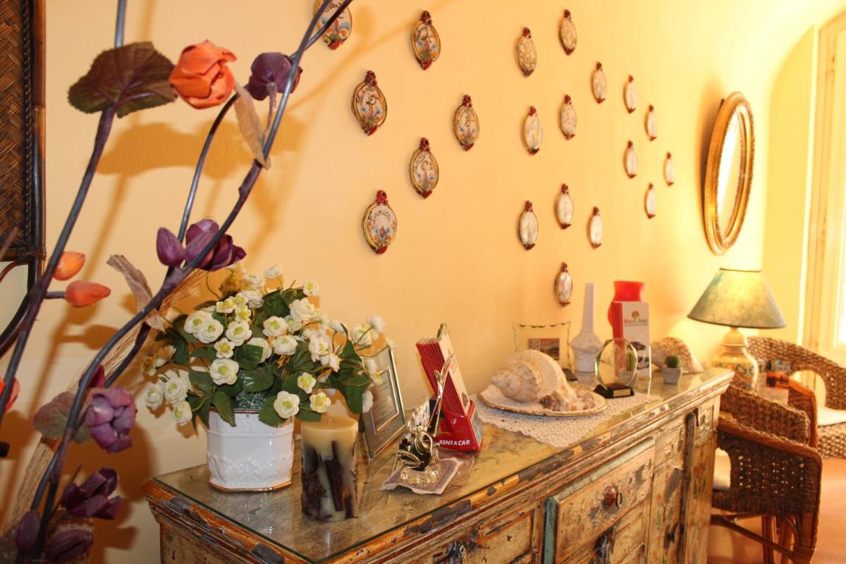 Hotel Residence Le Chiavi Di San Francesco - Housity