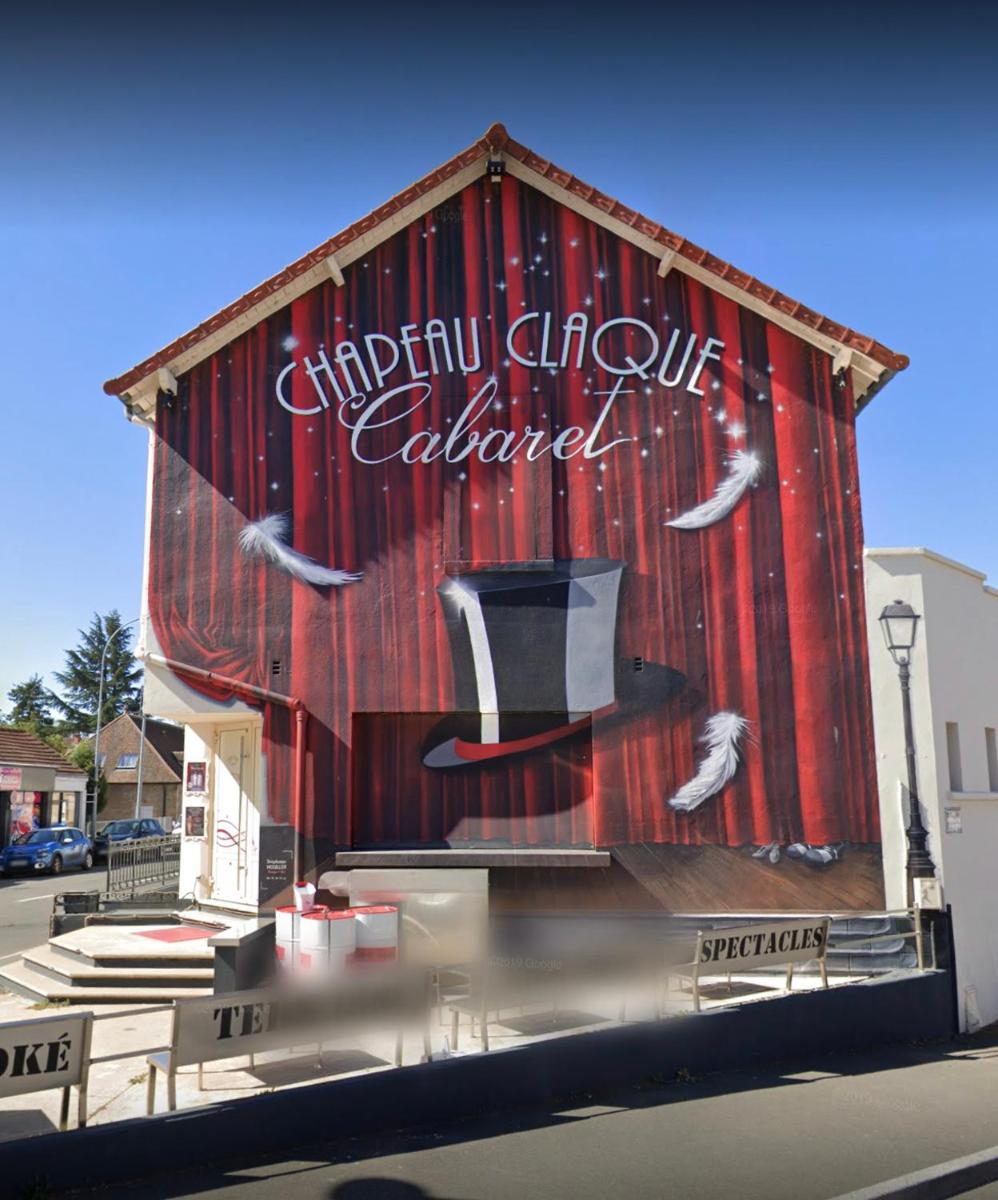 Chambres d’hôte au Chapeau Claque Cabaret - Housity