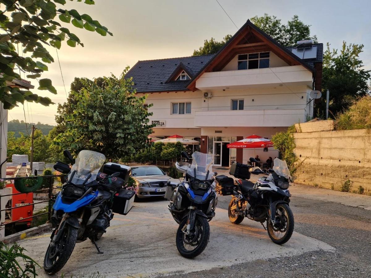 Bar-Restaurant-Hotel-Familja - Housity