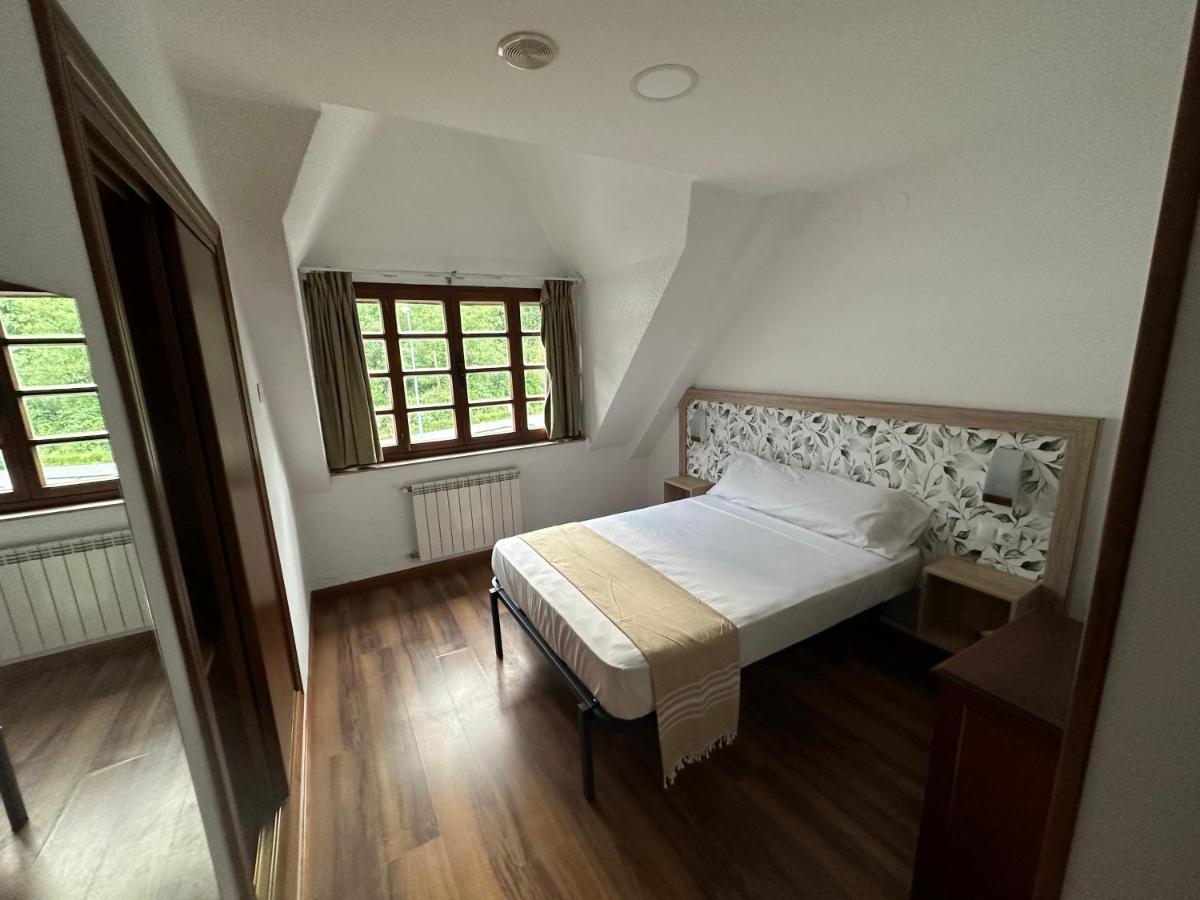 Hello Astur Green - Housity