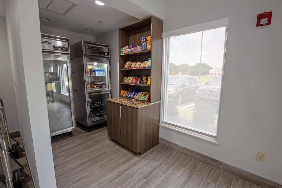Best Western Plus Lafayette Vermilion River Inn & Suites - Housity