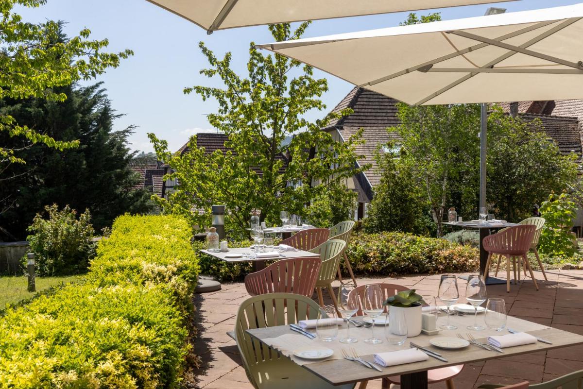 Jardin de l'établissement Hôtel Val-Vignes Colmar Haut-Koenigsbourg, The Originals Relais