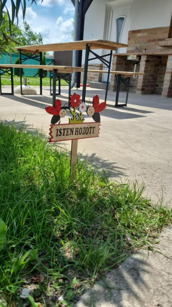 ALFA Szálláshely - Housity