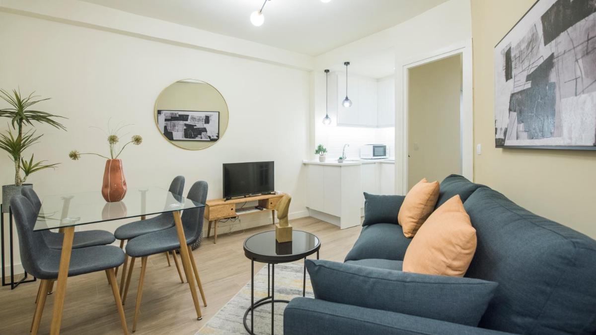 Comercio 37 - Apartamentos Aloha Toledo - Housity