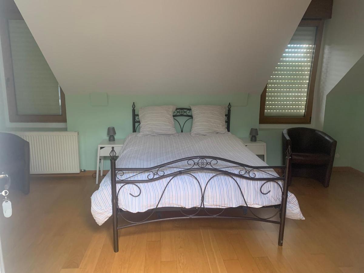 Domaine Uraveni - Housity