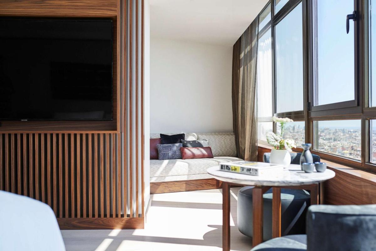 Zona de estar de Nobu Hotel Barcelona