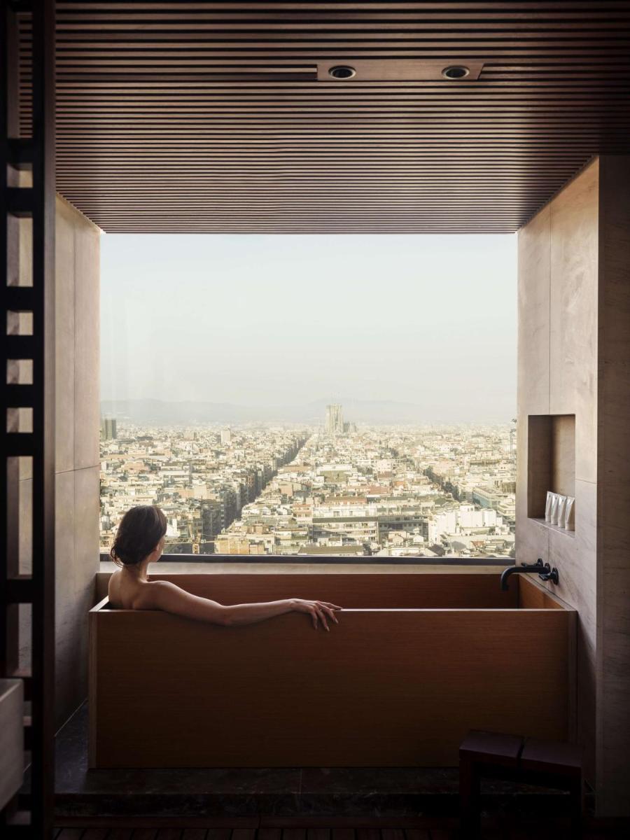Cama o camas de una habitación en Nobu Hotel Barcelona