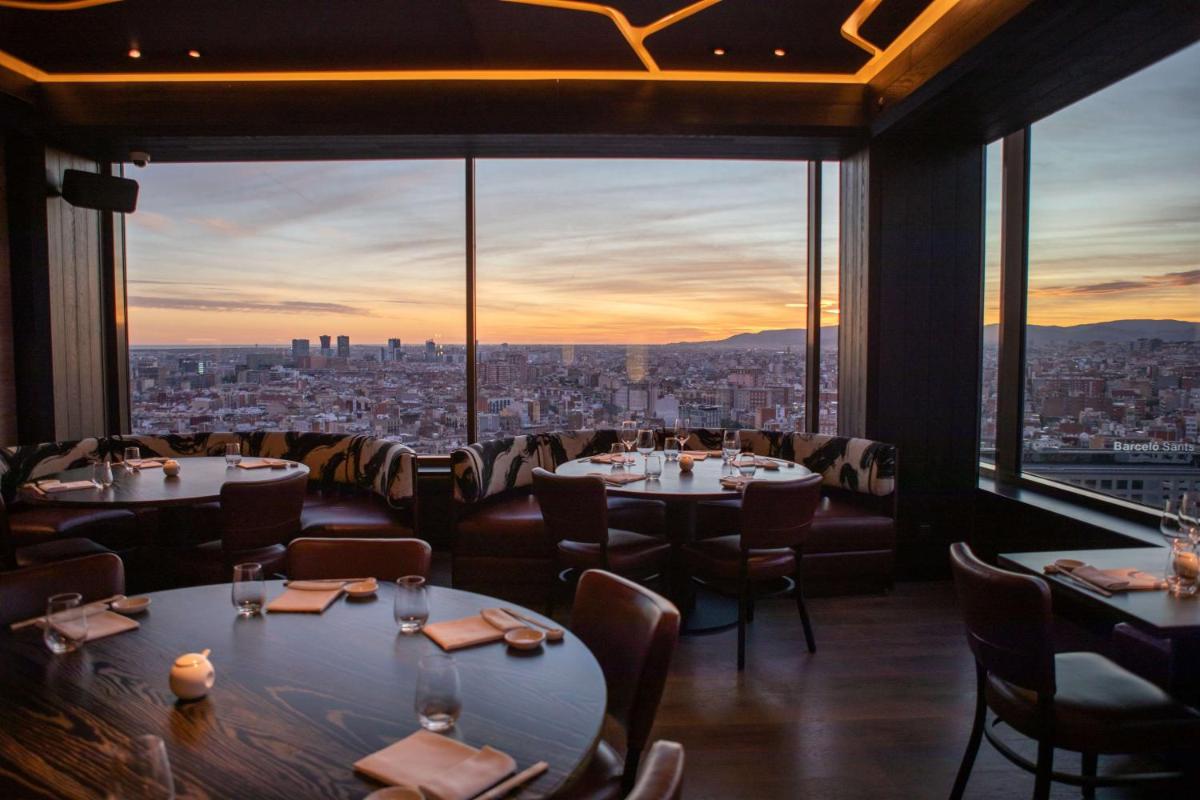 Un restaurante o sitio para comer en Nobu Hotel Barcelona