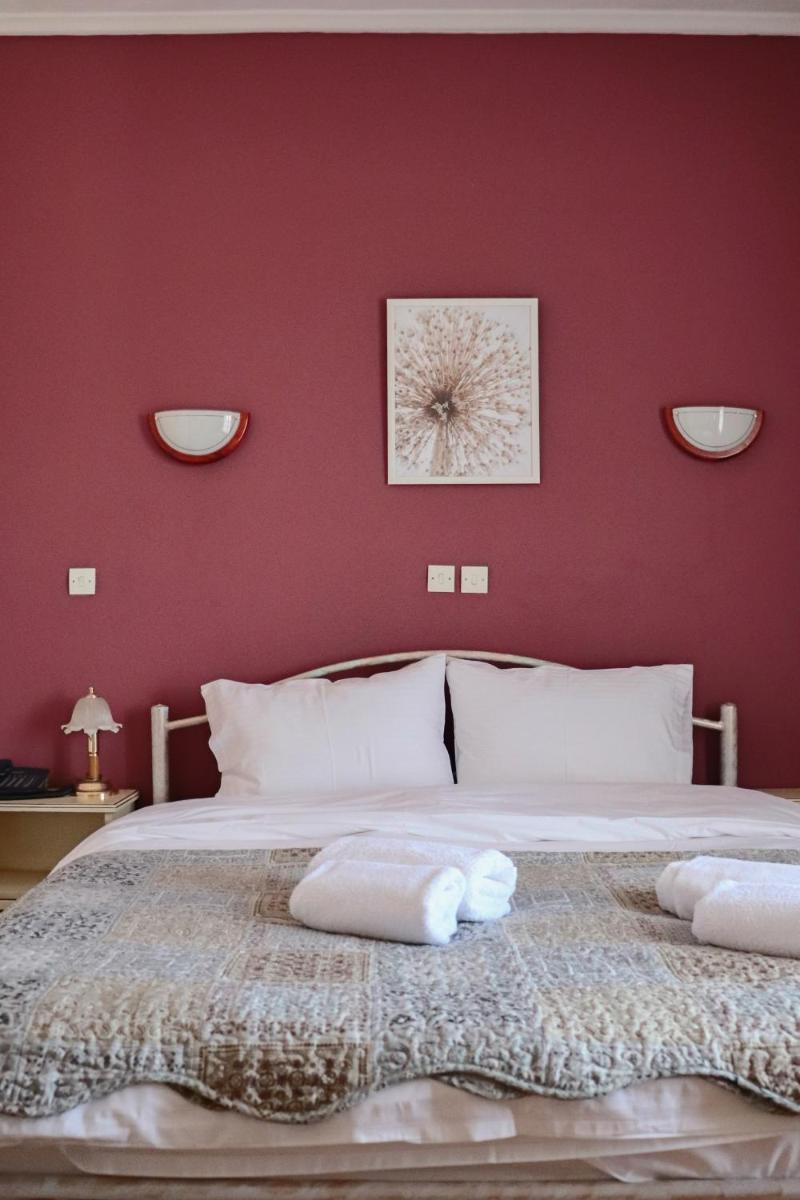Hotel Mitikas - Housity