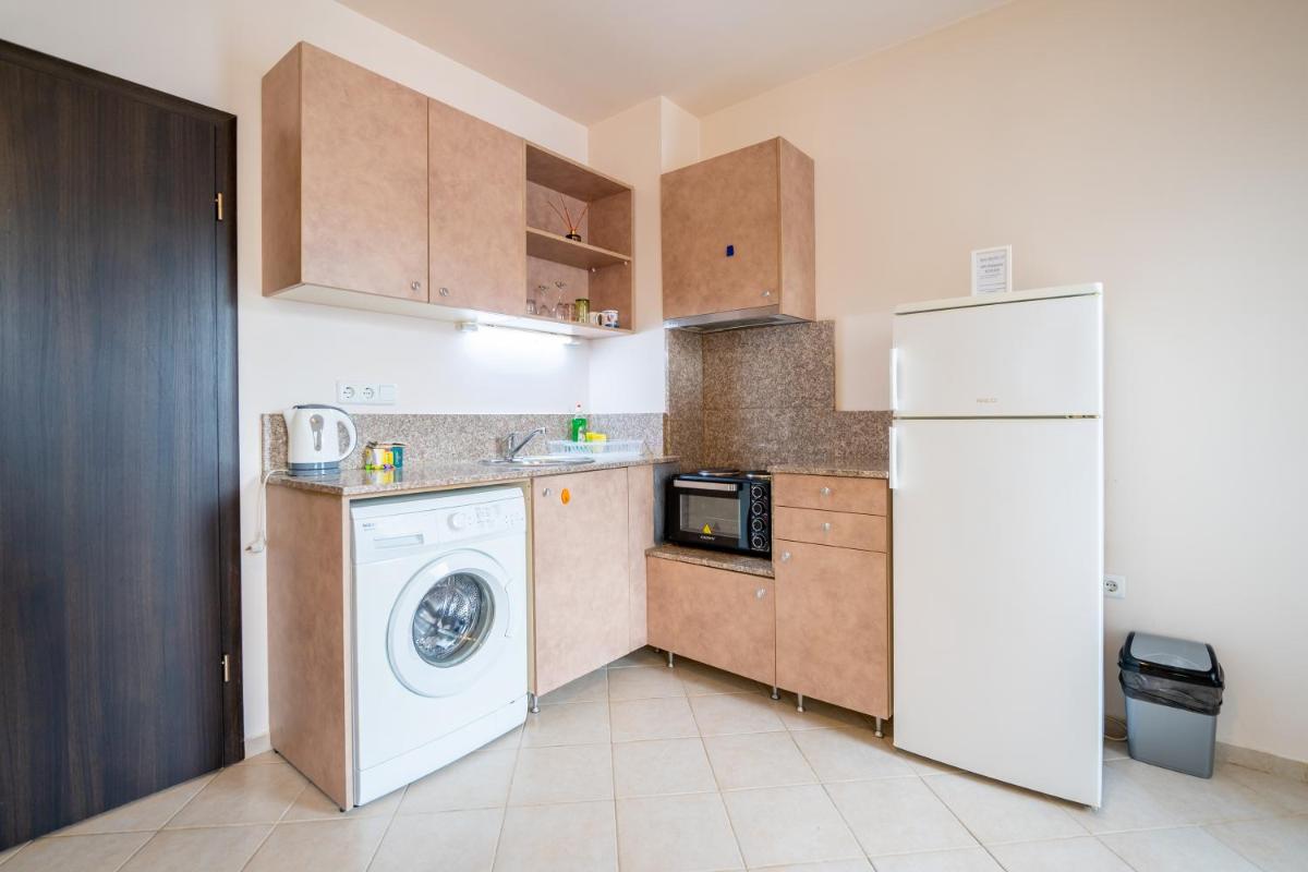 Cozy little apartment in the heart of Studentski grad - Housity