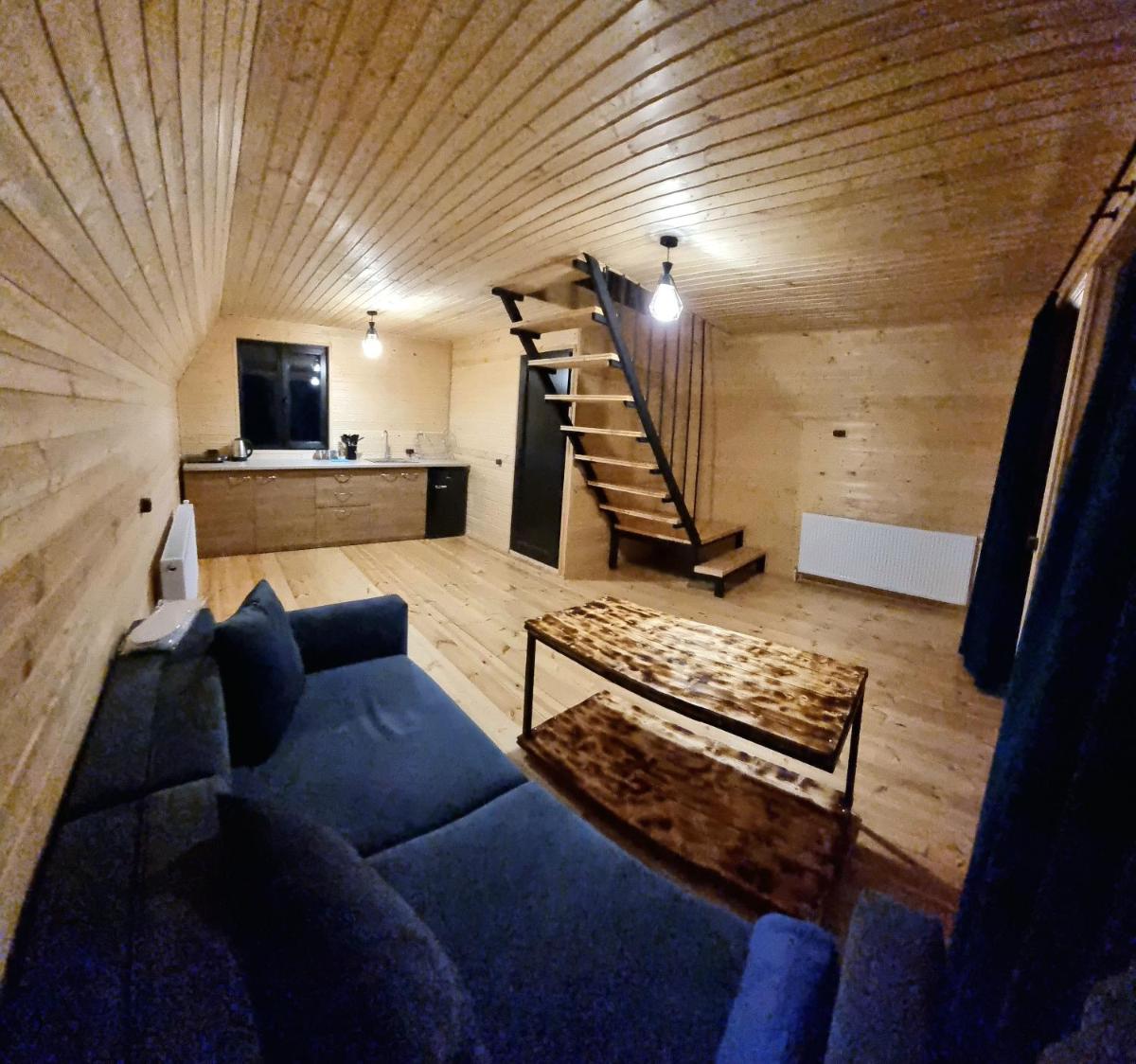 KAZBEGI COMPASS - Housity