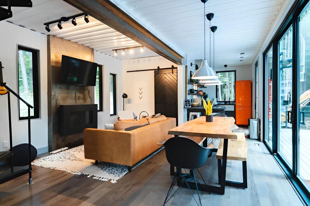 Luxury - Housity