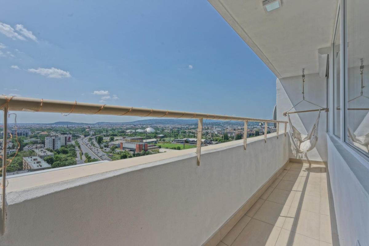 Budapest Skyline Apartment - Housity
