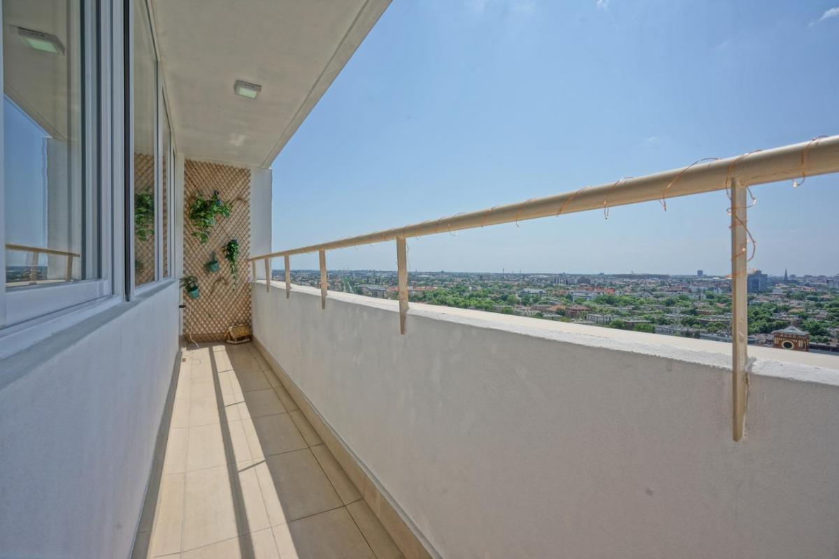 Budapest Skyline Apartment - Housity