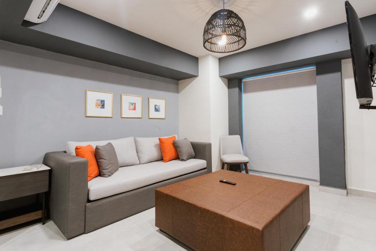 HS HOTSSON Acapulco Villas - Housity
