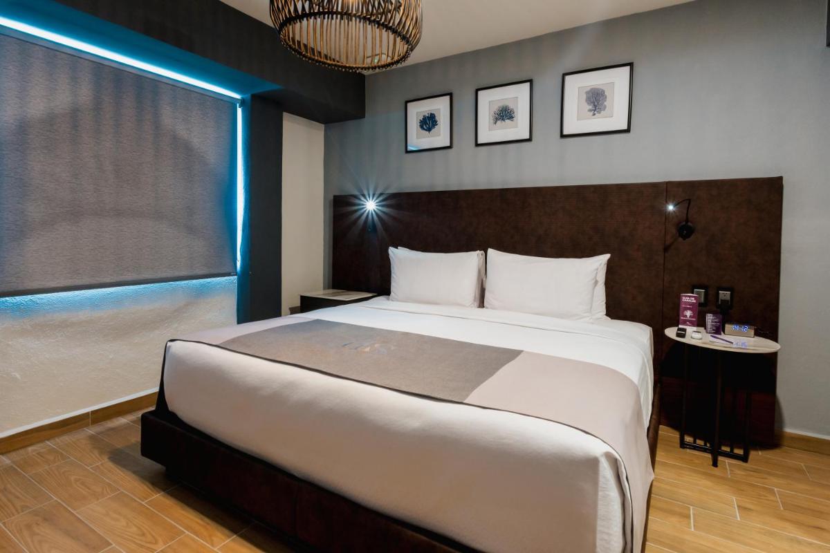 HS HOTSSON Acapulco Villas - Housity