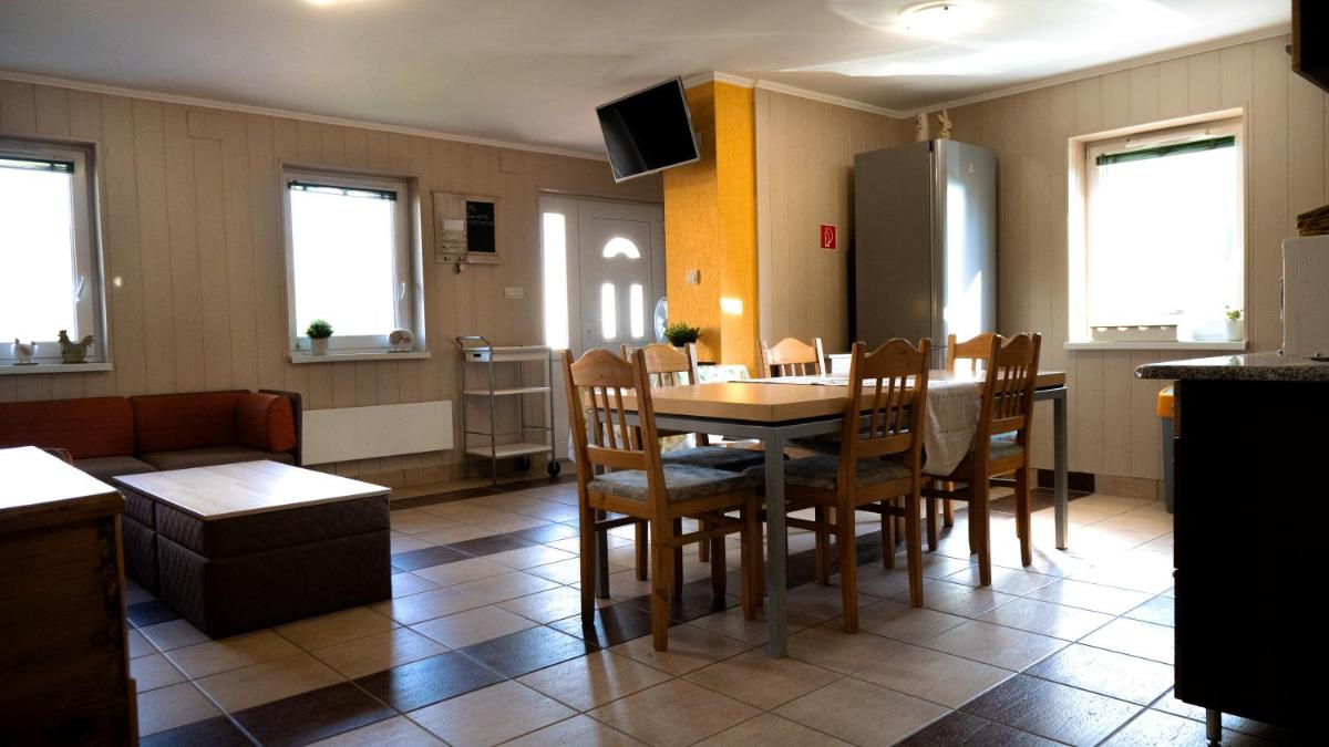 Hőforrás Apartman - Housity