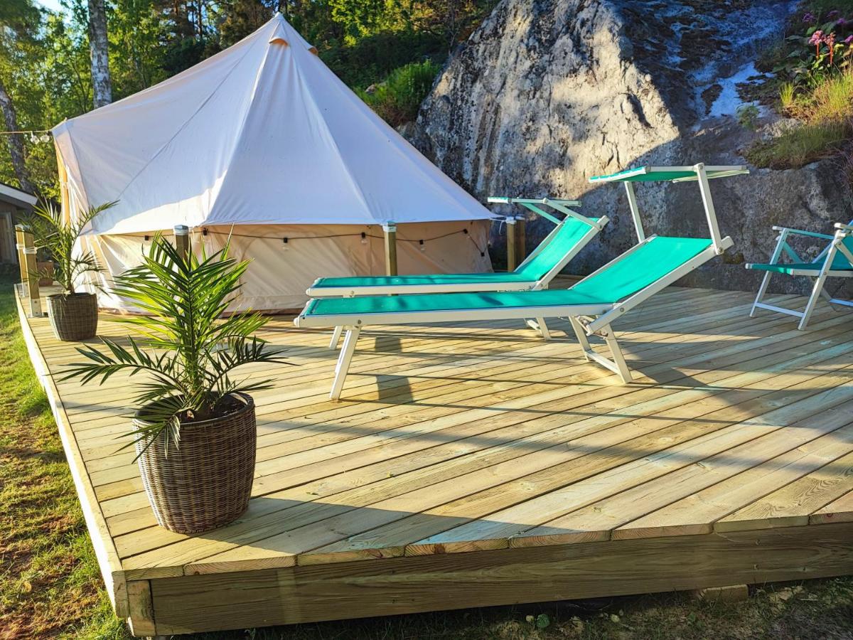 Glamping tent with private beach - Housity